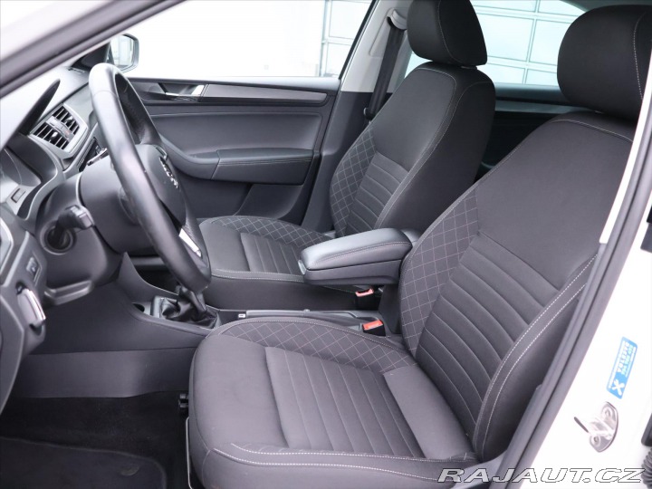 Škoda Rapid 1,0 TSI 81kW CZ Style Xen 2019