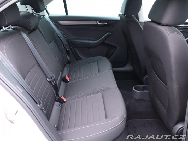 Škoda Rapid 1,0 TSI 81kW CZ Style Xen 2019