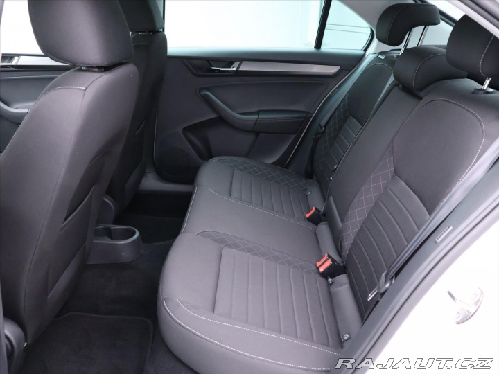 Škoda Rapid 1,0 TSI 81kW CZ Style Xen 2019