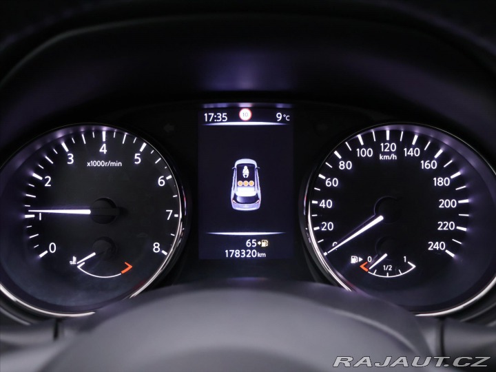 Nissan X-Trail 1,6 DIG-T CZ Tekna Serv.K 2017