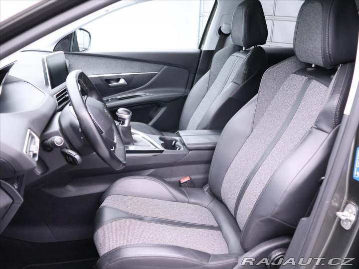 Peugeot 3008 1,2 PT 96kW Allure Navi 1 2017