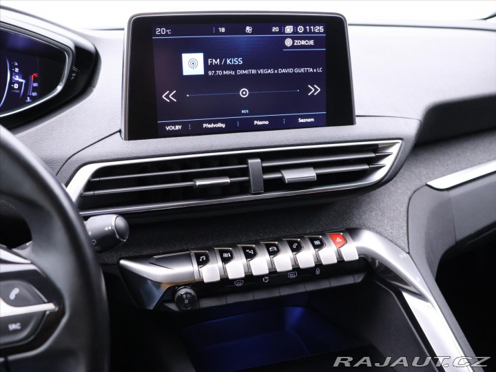 Peugeot 3008 1,2 PT 96kW Allure Navi 1 2017