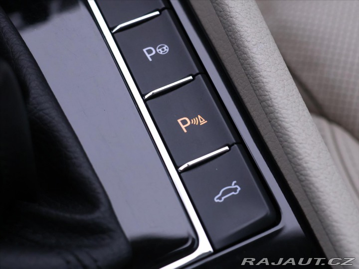 Škoda Superb 2,0 TDI Laurin&Klemen 2015