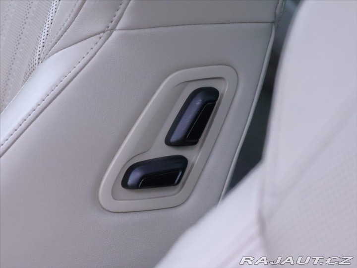 Škoda Superb 2,0 TDI Laurin&Klemen 2015