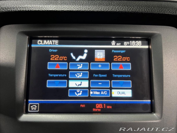 Ford Mustang 3,7 L V6 A/T 227KW, PREMI 2014