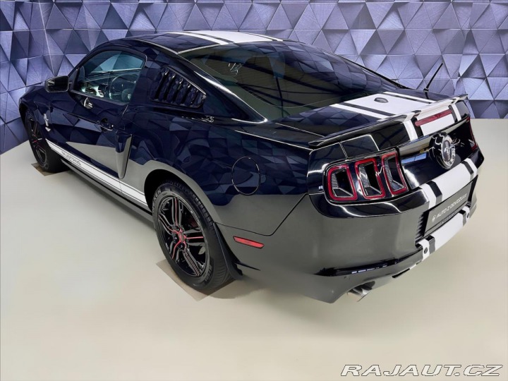 Ford Mustang 3,7 L V6 A/T 227KW, PREMI 2014