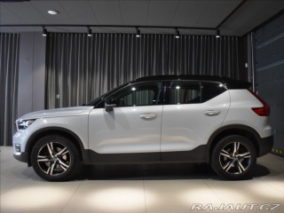 Volvo XC40 2,0 B4 R-desing bezklíč,a 2021