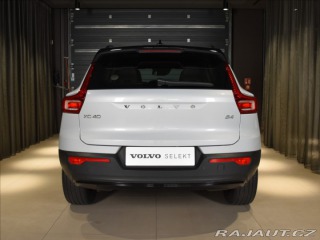 Volvo XC40 2,0 B4 R-desing bezklíč,a 2021