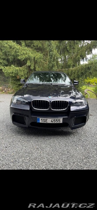 BMW X6 4,4   M, 555 koní 2010