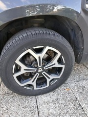 Dacia Duster 1,2   Tce 92KW/125 k 1800