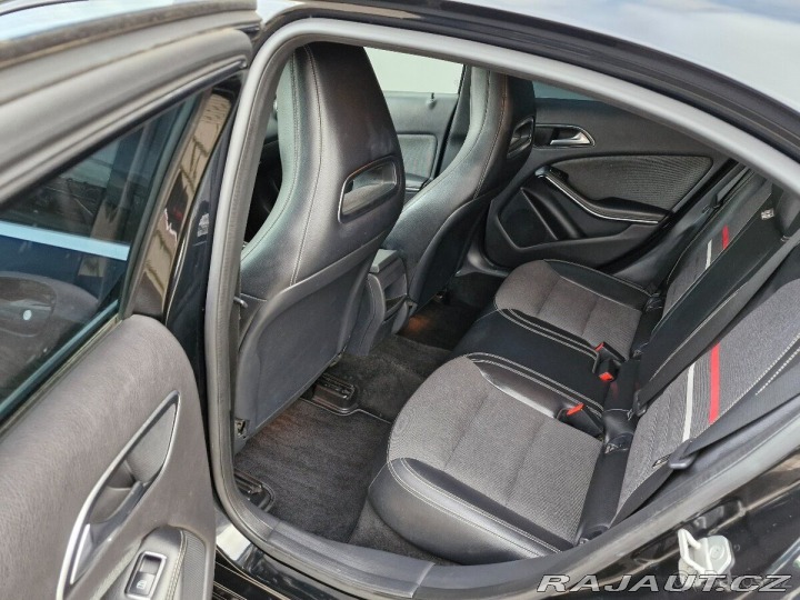 Mercedes-Benz A 122PS NAVI KŮŽE BIXENONY 2014