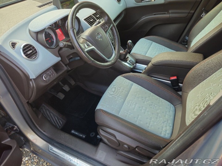 Opel Meriva 1,7   CDTi Cosmo 2013