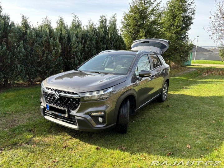 Suzuki S-Cross 1,4   hybrid 2023 1800