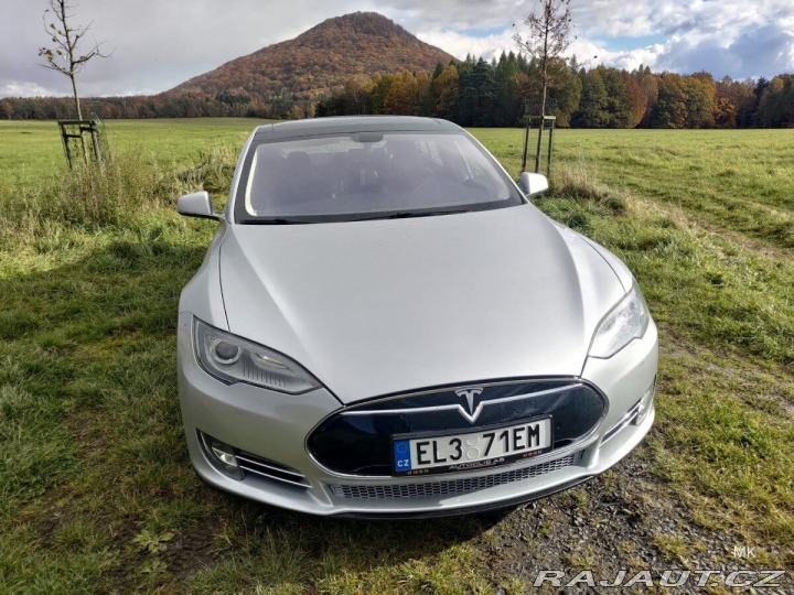 Tesla Model S P85 Signature (2013) 2013