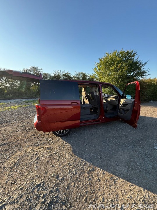 Volkswagen Multivan 2,0   t7 2023