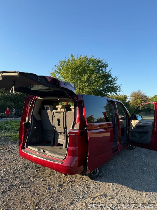 Volkswagen Multivan 2,0   t7 2023