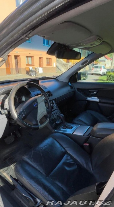 Volvo XC90 2,4   D5 136 KW automat 2006