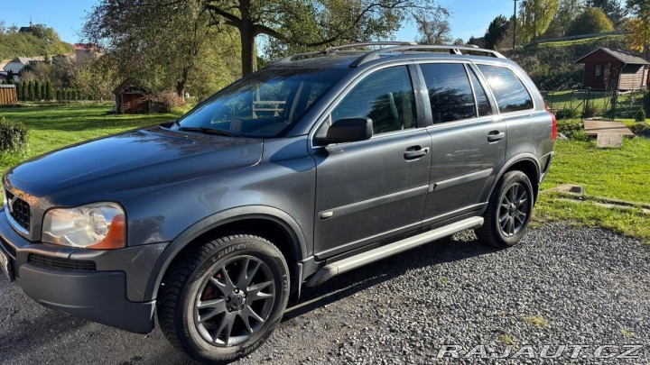Volvo XC90 2,4   D5 136 KW automat 2006