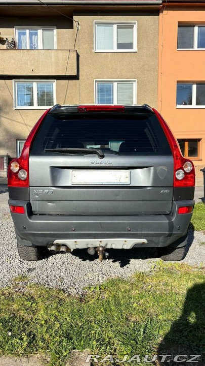 Volvo XC90 2,4   D5 136 KW automat 2006