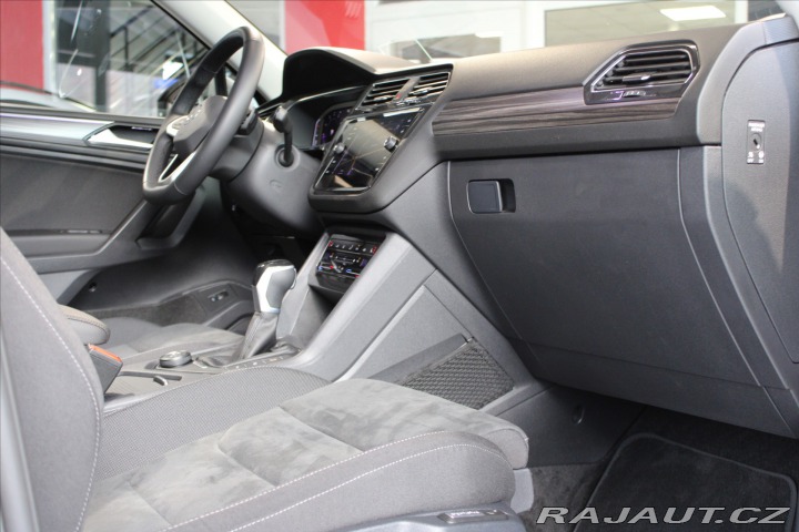 Volkswagen Tiguan Allspace TSi 180kW DSG 4Motion Ele 2023