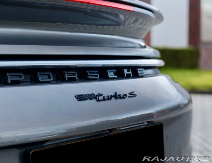 Porsche 911 Turbo S PDK 2021