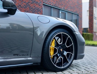 Porsche 911 Turbo S PDK 2021