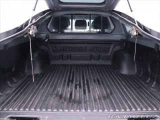 Mitsubishi L200 2,5 DI-D 4WD 131kW Double 2012