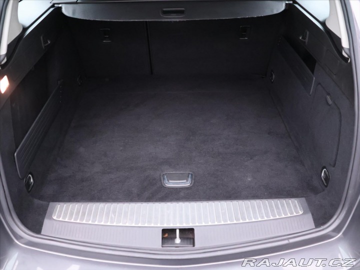 Opel Astra 1,6 i 85kW CZ Cosmo Serv. 2012