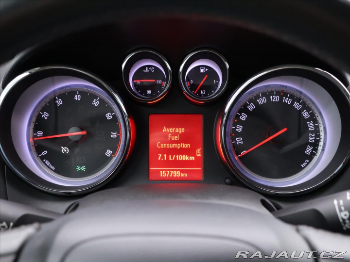 Opel Astra 1,6 i 85kW CZ Cosmo Serv. 2012