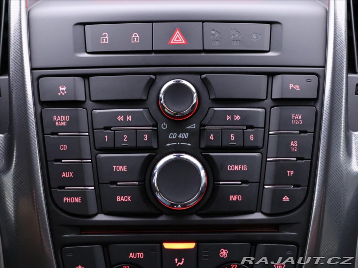 Opel Astra 1,6 i 85kW CZ Cosmo Serv. 2012