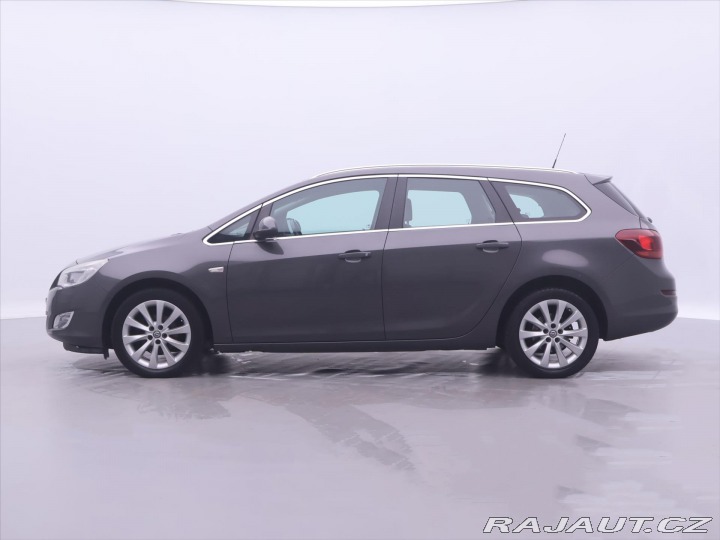 Opel Astra 1,6 i 85kW CZ Cosmo Serv. 2012