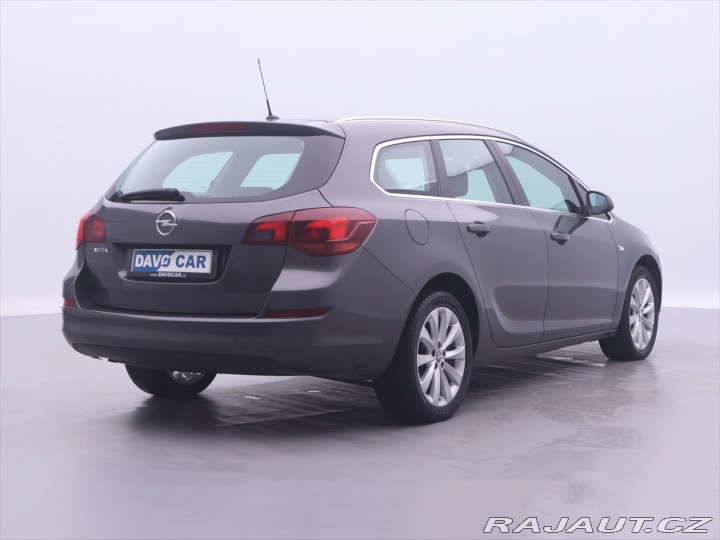 Opel Astra 1,6 i 85kW CZ Cosmo Serv. 2012