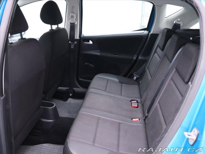 Peugeot 207 1,6 HDI 68kW Klimatizace 2011