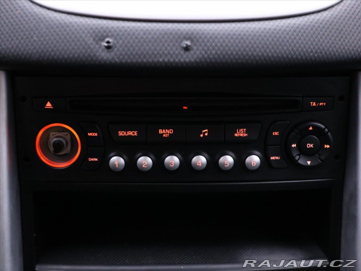 Peugeot 207 1,6 HDI 68kW Klimatizace 2011