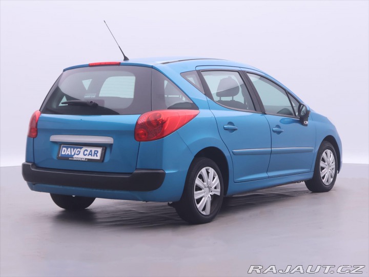 Peugeot 207 1,6 HDI 68kW Klimatizace 2011