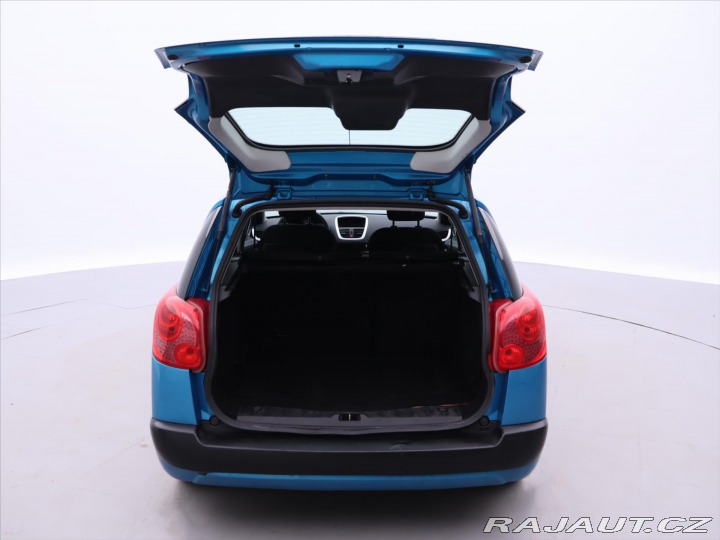 Peugeot 207 1,6 HDI 68kW Klimatizace 2011