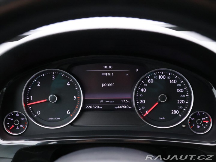 Volkswagen Touareg 3,0 TDI V6 Tiptronic 150 2012