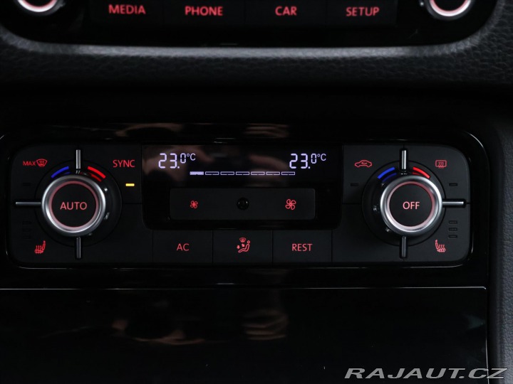 Volkswagen Touareg 3,0 TDI V6 Tiptronic 150 2012