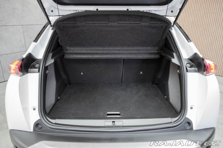 Peugeot 2008 1.5 BlueHDi TAŽNÉ*DPH*ČR 2022