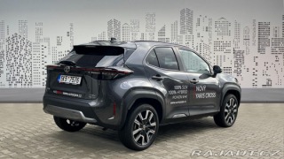Toyota Yaris Cross 1,5 Hybrid e-CVT 4x4 Exec 2025