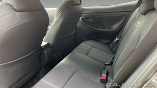 Toyota Yaris Cross 1,5 Hybrid e-CVT 4x4 Exec 2025