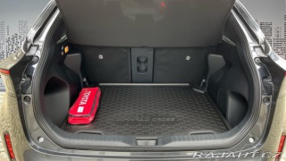 Toyota Yaris Cross 1,5 Hybrid e-CVT 4x4 Exec 2025