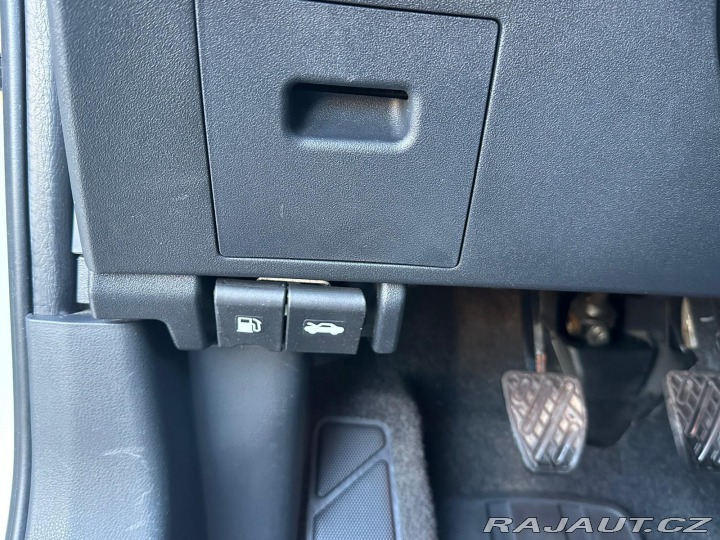 Nissan Qashqai 1.6i, 78KW 2011