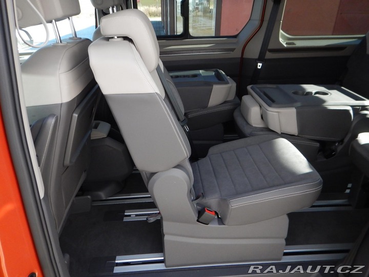 Volkswagen Multivan 2.0 TSI Long Style, 217 K 2024