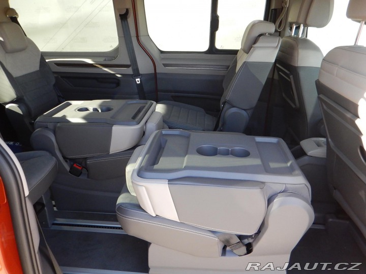 Volkswagen Multivan 2.0 TSI Long Style, 217 K 2024