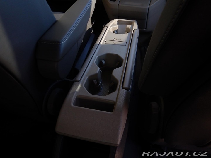 Volkswagen Multivan 2.0 TSI Long Style, 217 K 2024