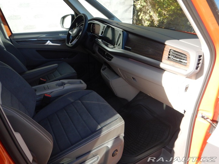 Volkswagen Multivan 2.0 TSI Long Style, 217 K 2024