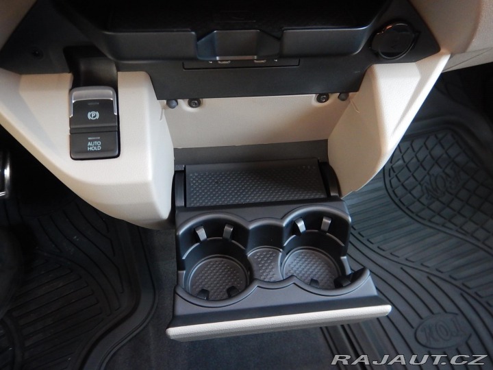 Volkswagen Multivan 2.0 TSI Long Style, 217 K 2024