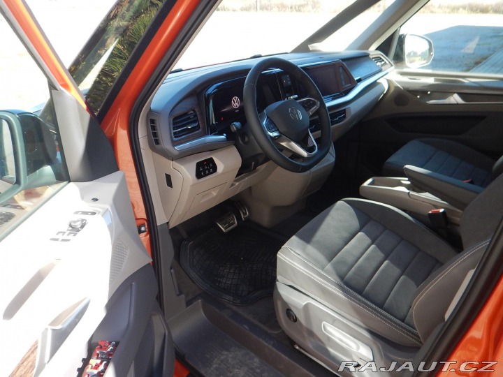 Volkswagen Multivan 2.0 TSI Long Style, 217 K 2024