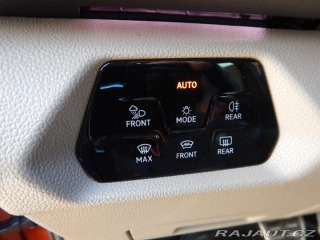 Volkswagen Multivan 2.0 TSI Long Style, 217 K 2024